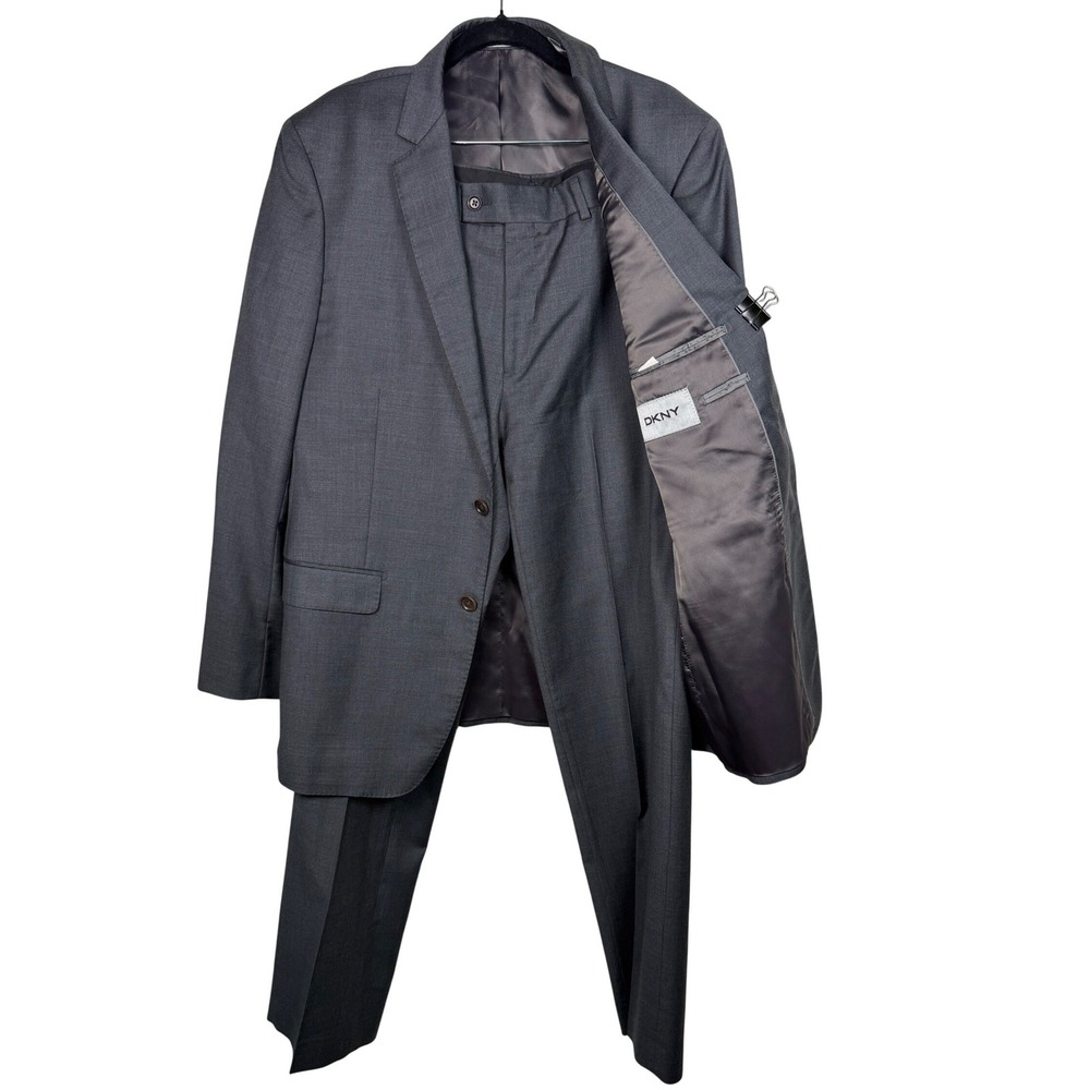 DKNY Suit Mens 42R 32x32 Gray 100% Wool 2 Button Blazer Flat Front Trousers‎